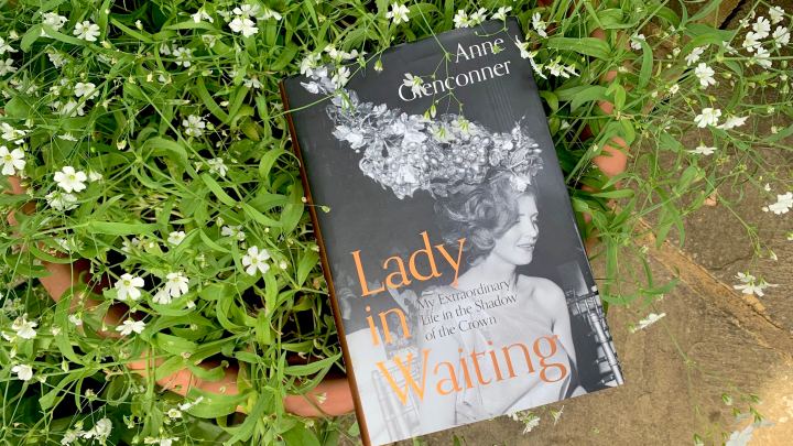 LADY IN WAITING – LADY ANNE&nbsp;GLENCONNER
