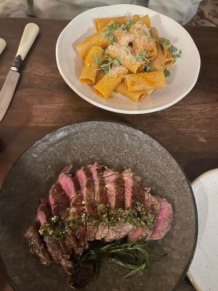 Bertie Blossoms steak
Bertie Blossoms pasta